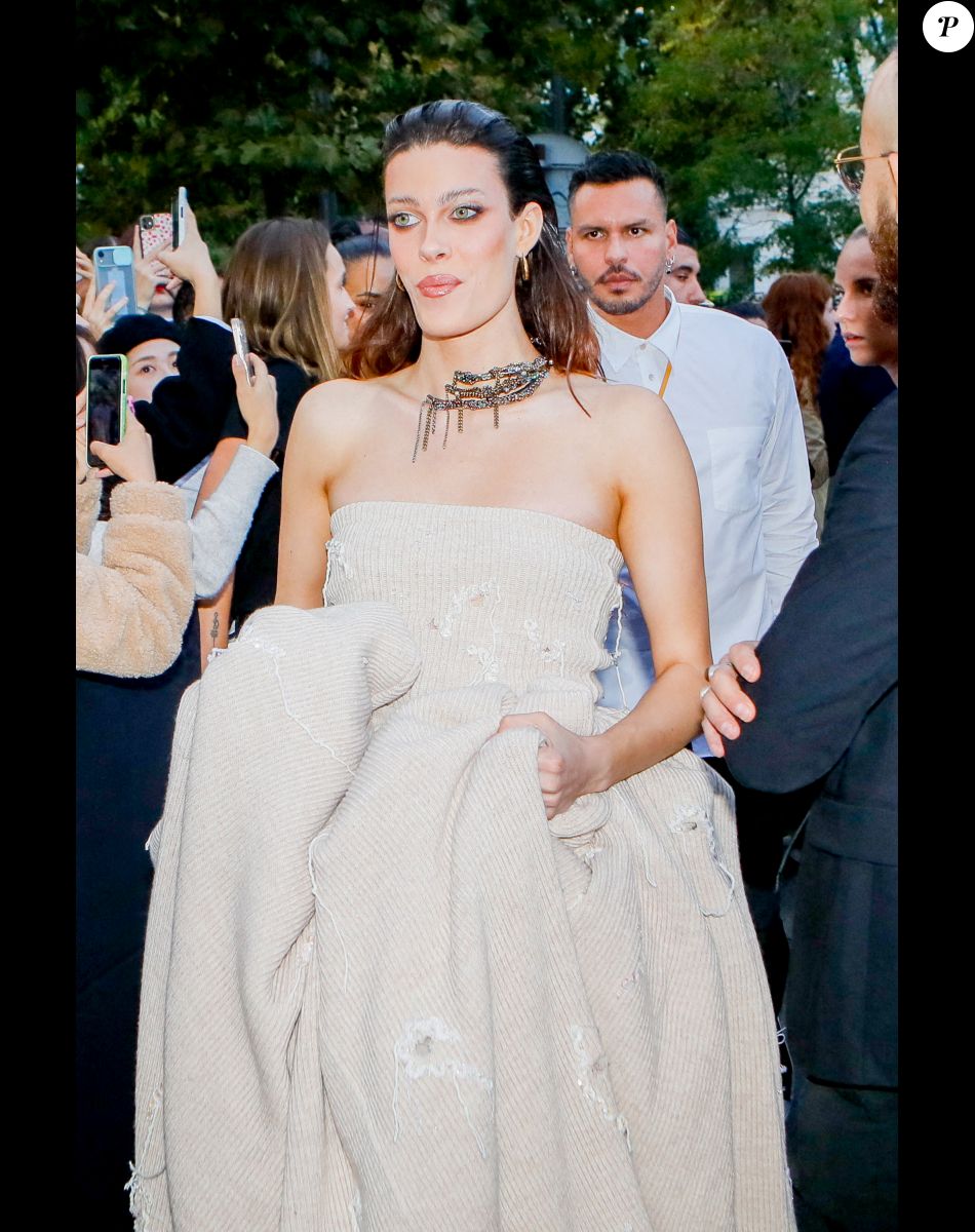 Guest - Arrivées au défilé Acne Studios Collection Femme Prêt-à-porter Printemps/Eté 2023 lors de la Fashion Week de Paris, France, le 28 septembre 2022. © Veeren-Clovis/Bestimage