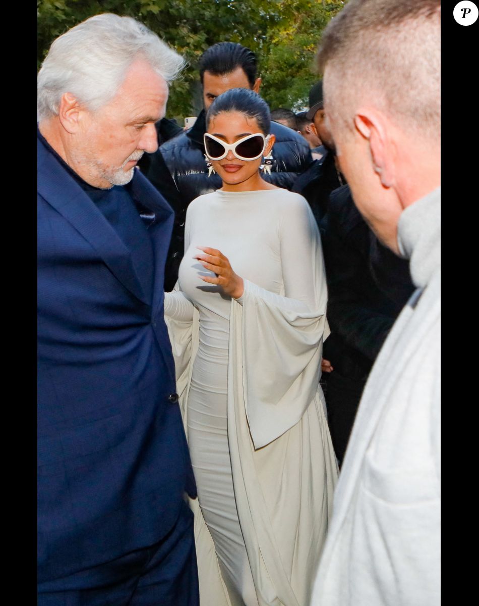 Kylie Jenner - Arrivées au défilé Acne Studios Collection Femme Prêt-à-porter Printemps/Eté 2023 lors de la Fashion Week de Paris, France, le 28 septembre 2022. © Veeren-Clovis/Bestimage