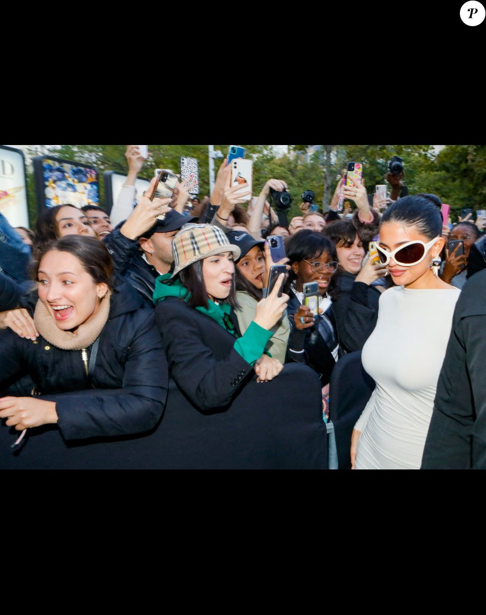 Kylie Jenner - Arrivées au défilé Acne Studios Collection Femme Prêt-à-porter Printemps/Eté 2023 lors de la Fashion Week de Paris, France, le 28 septembre 2022. © Veeren-Clovis/Bestimage