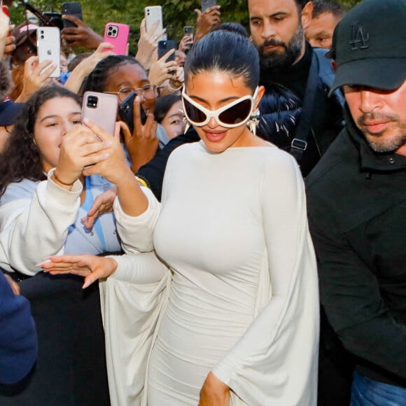 Kylie Jenner - Arrivées au défilé Acne Studios Collection Femme Prêt-à-porter Printemps/Eté 2023 lors de la Fashion Week de Paris, France, le 28 septembre 2022. © Veeren-Clovis/Bestimage 