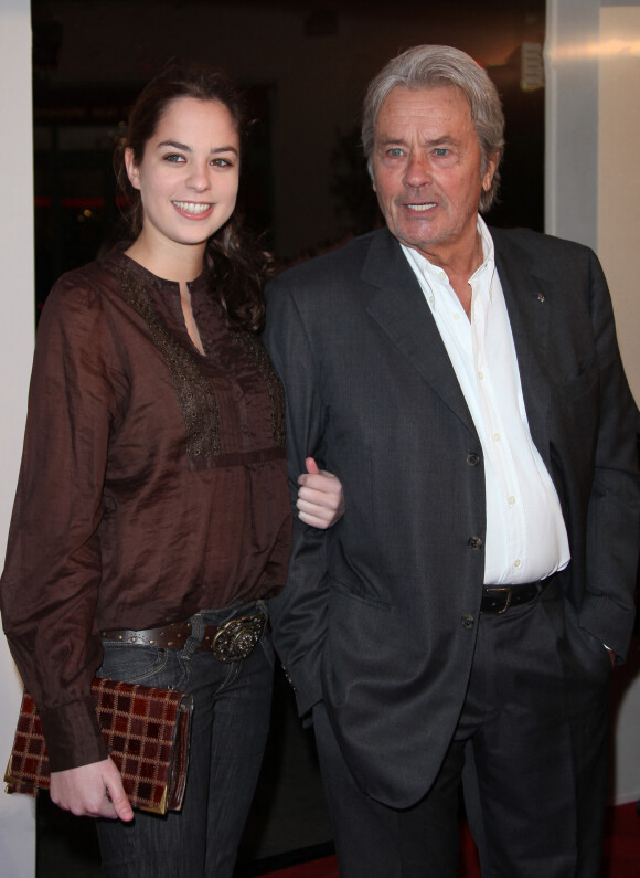 Alain Delon et sa fille Anouchka Delon en 2013 À Paris