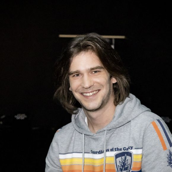 Exclusif - Amaury Vassili - Enregistrement de l'émission "Olympiascope", présentée par B.Montiel et diffusée le 2 octobre sur Olympia TV, une chaîne du groupe Canal+ et en replay sur myCANAL. Le 3 mars 2022 © Jack Tribeca / Bestimage 