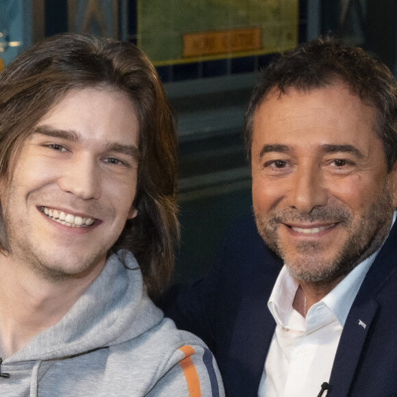 Exclusif - Amaury Vassili, Bernard Montiel - Enregistrement de l'émission "Olympiascope", présentée par B.Montiel et diffusée le 2 octobre sur Olympia TV, une chaîne du groupe Canal+ et en replay sur myCANAL. Le 3 mars 2022 © Jack Tribeca / Bestimage 