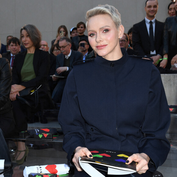 La princesse Charlène de Monaco au défilé Akris "Collection Prêt-à-Porter Printemps/Eté 2023" lors de la Fashion Week de Paris (PFW), le 1 octobre 2022. © Giancarlo Gorassini / Bestimage 