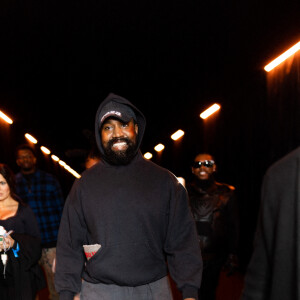 Exclusif - Kanye West (Ye) - Photocall du défilé Balenciaga, Collection Femme Prêt-à-porter Printemps/Eté 2023, lors de la Fashion Week de Paris. Le 2 octobre 2022. @ Da Silva-Perusseau/Bestimage