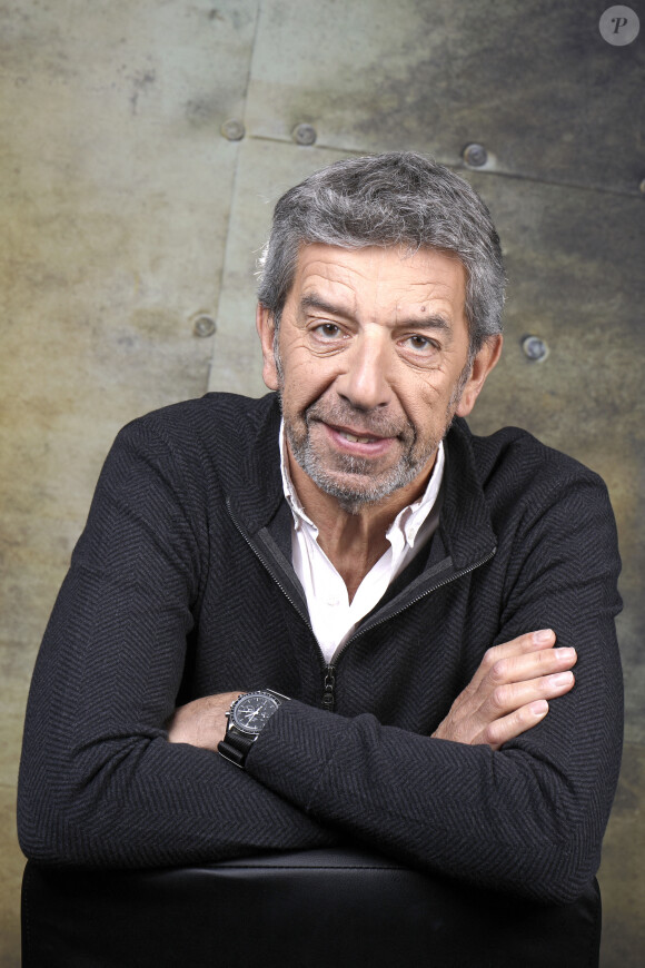 Portrait de Michel Cymès lors de l'émission "Chez Jordan" à Paris le 8 avril 2022. © Cédric Perrin / Bestimage