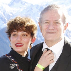 Lucia Passaniti, Francis Huster de Meurtres aux îles du Frioul - Photocall lors de la 24ème édition du Festival des Créations TV de Luchon. Le 9 février 2022. © Christophe Aubert via Bestimage