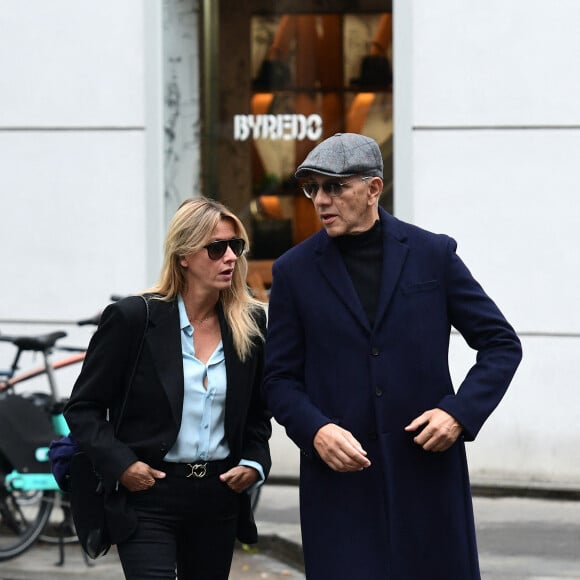 Exclusif -  Sarah Poniatowski (Lavoine) et son compagnon Roschdy Zem - Hommage à la chanteuse Dani en l'église Saint-Roch à Paris le 1er octobre 2022.