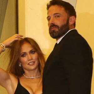 Exclusif - Ben Affleck et Jennifer Affleck (Lopez) - Les célébrités arrivent à l'hommage funèbre de JR Ridinger à Miami, le 8 octobre 2022. JR Ridinger était le directeur générale de la "Market America", décédé le 30 août 2022 d'une embolie pulmonaire à l'âge de 63 ans. 