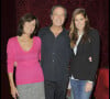 Michel Leeb avec sa femme Béatrice et leur fille Fanny : le comédien a donné des nouvelles de sa fille aînée qui s'est battue contre le cancer du sein.
