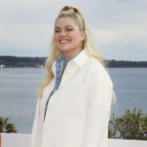 Louane Emera de la série VISIONS CANNESERIES SAISON 5 au Palais des Festivals et des Congrès de Cannes, dimanche 3 avril 2022. © Christophe Aubert via Bestimage 