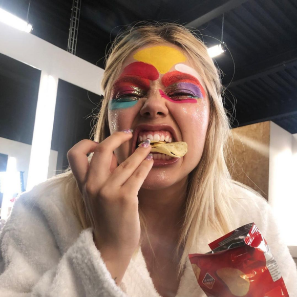 Louane en tournage, en juillet 2020.