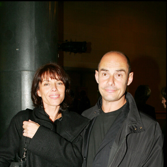 Bernard Campan et sa femme à la première de "Combien tu m'aimes" à Paris.