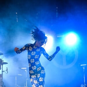 Yelle (Julie Budet) en concert au 17e Festival Solidays le 28 juin 2015.