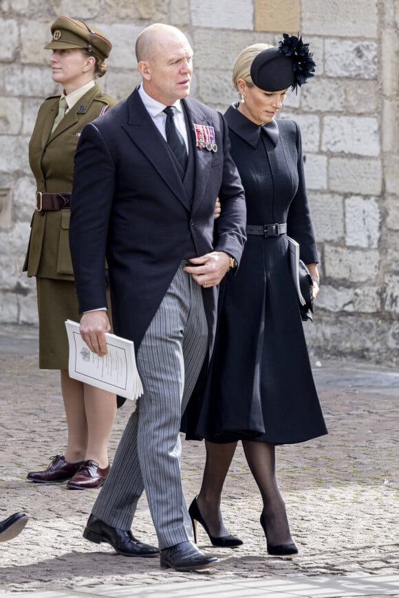 Mike et Zara Tindall - Arrivées au service funéraire à l'Abbaye de Westminster pour les funérailles d'Etat de la reine Elizabeth II d'Angleterre.
