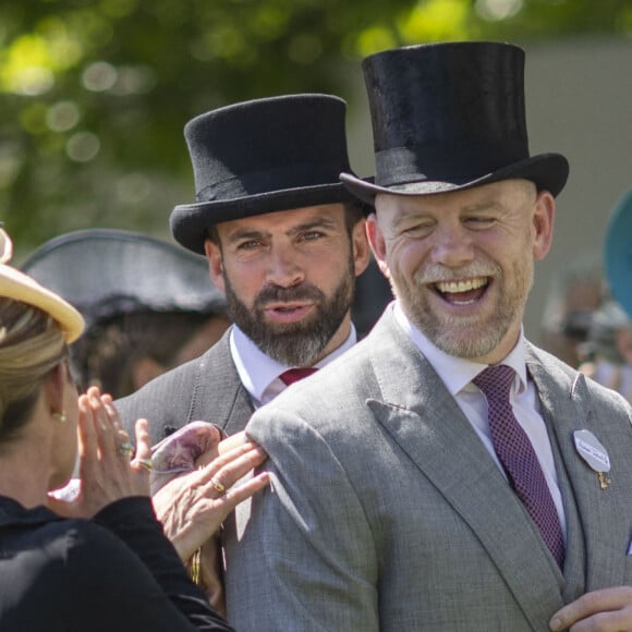 Zara Phillips (Zara Tindall) et son mari Mike Tindall lors du premier jour de la Royal Ascot 2022 à l'hippodrome d'Ascot dans le Berkshire, Royaume Uni, le 14 juin 2022. 