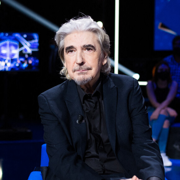 Serge Lama - Backstage de l'enregistrement de l'émission "La boîte à Secrets 5" à Paris, qui sera diffusée le 6 novembre sur France 3. Le 21 septembre 2020 © Tiziano Da Silva / Bestimage 