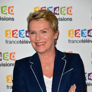 Élise Lucet lors du photocall de la présentation de la nouvelle dynamique 2017-2018 de France Télévisions. Paris, le 5 juillet 2017. © Guirec Coadic/Bestimage 