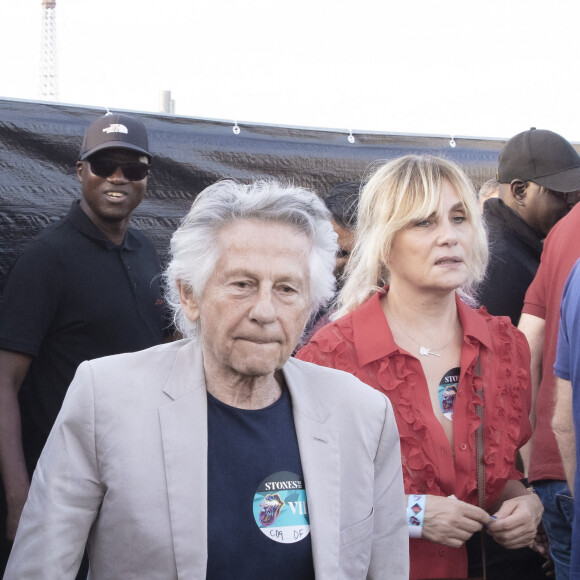 Roman Polanski et sa femme Emmanuelle Seigner - Les Rolling Stones en concert à l'hippodrome de Longchamp, dans le cadre de leur tournée anniversaire "Sixty", qui marque leurs 60 ans de carrière (1962-2022). Paris, le 23 juillet 2022. © Jack Tribeca / Bestimage.