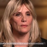 "Sa mère est morte enceinte à Auschwitz" : Emmanuelle Seigner défend son mari Roman Polanski face aux propos de féministes