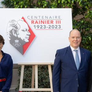 Louis Ducruet, la princesse Stéphanie de Monaco, le prince Albert II de Monaco et la princesse Charlène de Monaco lors de la conférence de présentation des célébrations du centenaire de la naissance du Prince Rainier III de Monaco au Palais de Monaco, le 28 septembre 2022. La Princesse Stéphanie sera en charge, avec le Prince Albert II, des événements qui se dérouleront en 2023. De nombreuses personnalités monégasques font également partie du comité d'organisation. © Olivier Huitel/Pool Restreint Monaco/Bestimage 