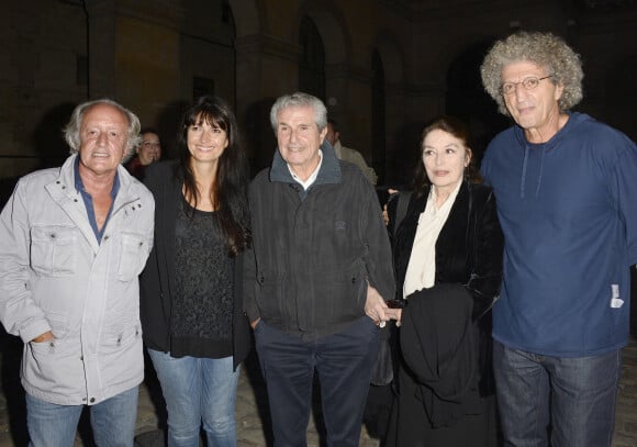 Didier Barbelivien, Claude Lelouch et sa compagne Valérie Perrin, Anouk Aimée et Elie Chouraqui - Soirée "Claude Lelouch en musique" dans la cour d'honneur des Invalides à Paris le 6 septembre 2014. Les scènes mythiques des films de Claude Lelouch sur les plus belles musiques de Francis Lai.