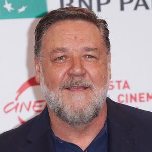 Russell Crowe au photocall de "Poker Face" lors de la 17ème édition du festival du film de Rome le 16 octobre 2022. 