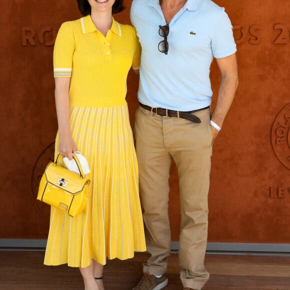 Jean Dujardin et sa femme Nathalie Péchalat au village lors des internationaux de France Roland Garros à Paris le 13 juin 2021. © Dominique Jacovides / Bestimage 