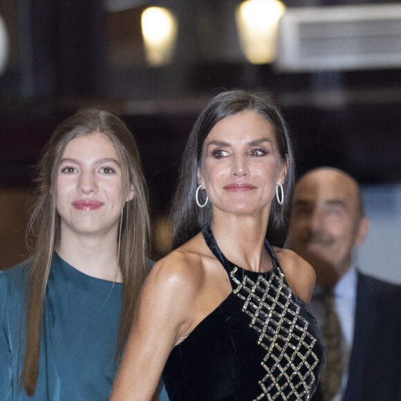 La reine Letizia d'Espagne et la princesse Sofia au concert de clôture du festival "XXX Musical Week" à Oviedo. Le 27 octobre 2022 