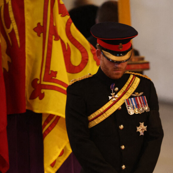Le prince Harry, duc de Sussex - Veillée des petits-enfants de la reine Elizabeth II au Westminster Hall à Londres, Royaume Uni, le 17 septembre 2022. 
