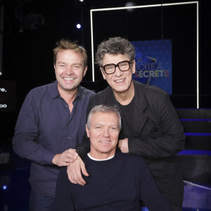 Exclusif - Jean-Philippe Lemonnier, Marc Lavoine - Backstage - Enregistrement de l'émission "La boîte à secrets 14", présentée par F.Bollaert, et diffusée le 28 octobre sur France 3. Chaque invité a le plaisir de découvrir des surprises réalisées sur mesure avec la complicité de ses proches ! Alors, préparez-vous à découvrir des archives personnelles de nos invités, chanter les plus grands tubes d'hier et d'aujourd'hui, tenter de retrouver l'identité d'un invité mystère et des images exclusives tournées avec l'entourage des invités ! Joies, émotions, fous rires, tubes, retrouvailles et révélations seront au menu de votre soirée. © Jack Tribeca / Bestimage 