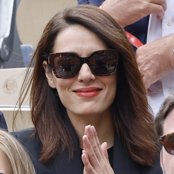 Sofia Essaïdi - People dans les tribunes lors des Internationaux de France de Tennis de Roland Garros 2022 à Paris le 29 mai 2022. © Cyril Moreau/Bestimage.