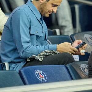 Camille Combal - People au match de Ligue 1 Uber Eats "PSG -OM" au Parc des Princes à Paris le 16 octobre 2022. © Cyril Moreau/Bestimage