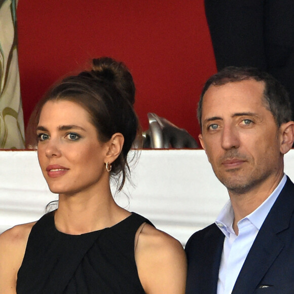 Charlotte Casiraghi et Gad Elmaleh - Soirée de cloture du 20e Jumping International de Monte-Carlo au Port Hercule de Monaco à Monte-Carlo, le 27 juin 2015.