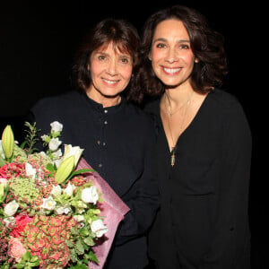 Marie Fugain et sa fille Stéphanie - Soirée des 20 ans de l'association Laurette Fugain avec la projection du documentaire "Et Nous?" au Cinéma Les 7 Batignolles à Paris le 8 novembre 2022. © Philippe Baldini / Bestimage 