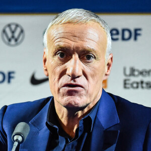 Didier Deschamps annonce la liste des joueurs sélectionnés pour la Coupe du Monde de la FIFA 2022 au Qatar lors d'une conférence de presse à TF1, Boulogne-Billancourt le 9 novembre 2022.