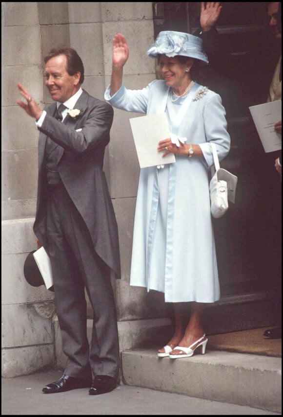 La princesse Margaret - Mariage de Sarah Armstrong Jones et Daniel Chatto à Londres 
