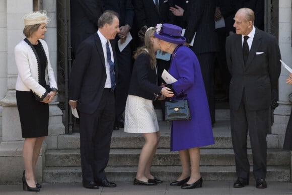 La reine Elizabeth II embrasse Lady Margarita Armstrong-Jones aux côtés de ses parents Serena Armstrong-Jones et David Armstrong-Jones, non loin du duc d'Edimbourg le 7 avril 2017. Photo by Justin Tallis/PA Wire/ABACAPRESS.COM