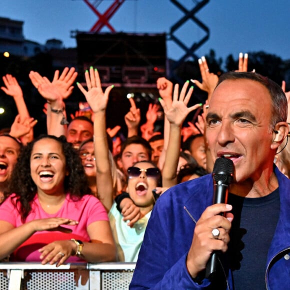 Exclusif - Nikos Aliagas - Enregistrement de l'émission "La Chanson de l'Année 2022" à Toulon, diffusée le 4 juin sur TF1. © Bruno Bebert-Jean-René Santini / Bestimage