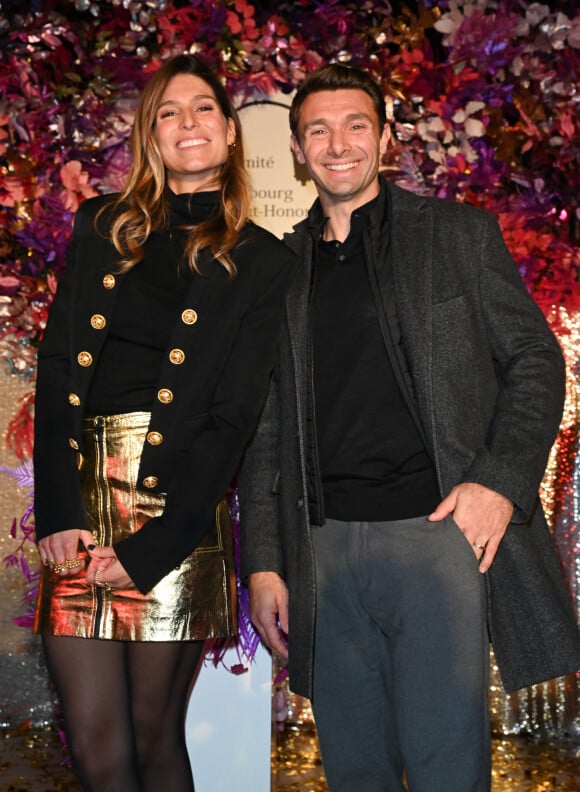 Laury Thilleman (Miss France 2011) et Vincent Clerc - Illuminations de Noël du Comité du Faubourg Saint-Honoré à Paris le 17 novembre 2022. © Coadic Guirec/Bestimage
