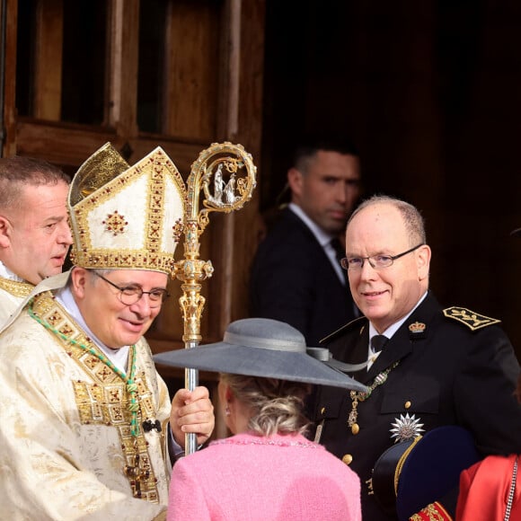 Le prince Albert II de Monaco - Arrivées à La cathédrale Notre-Dame-Immaculée de Monaco pour la messe lors de la Fête Nationale de la principauté de Monaco le 19 novembre 2022. © Dominique Jacovides / Bruno Bebert / Bestimage