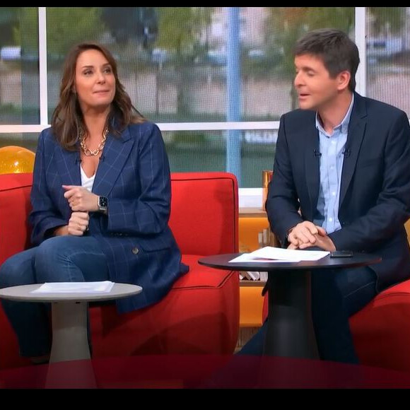 Julia Vignali émue dans "Télématin", le 22 novembre 2022, sur France 2
