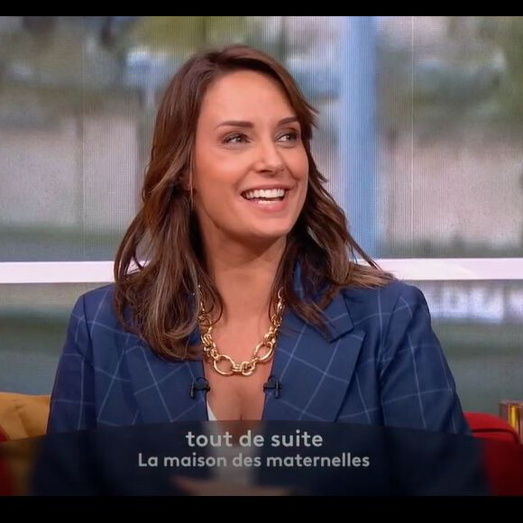 Julia Vignali émue dans "Télématin", le 22 novembre 2022, sur France 2