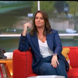 Julia Vignali émue dans "Télématin", le 22 novembre 2022, sur France 2