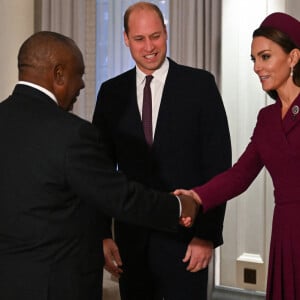 Le prince William, prince de Galles et Catherine Kate Middleton, princesse de Galles rencontrent le président de l'Afrique du Sud Cyril Ramaphosa à l'hôtel Corinthia London