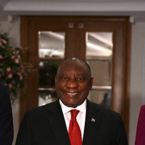 Le prince William, prince de Galles et Catherine Kate Middleton, princesse de Galles rencontrent le président de l'Afrique du Sud Cyril Ramaphosa à l'hôtel Corinthia London le 22 novembre 2022. 