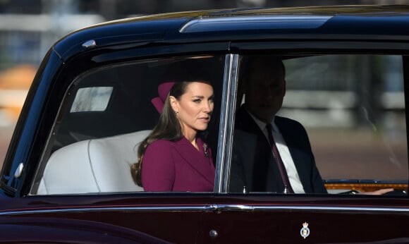 Le prince William et Catherine Kate Middleton - Le prince et la princesse de Galles arrivent au palais de Buckgingham pour une rencontre avec le président de l'Afrique du Sud le 22 novembre 2022.
