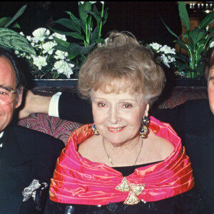 Claude Brasseur, sa mère Odette Joyeux et son fils Alexandre Brasseur en 1992. 