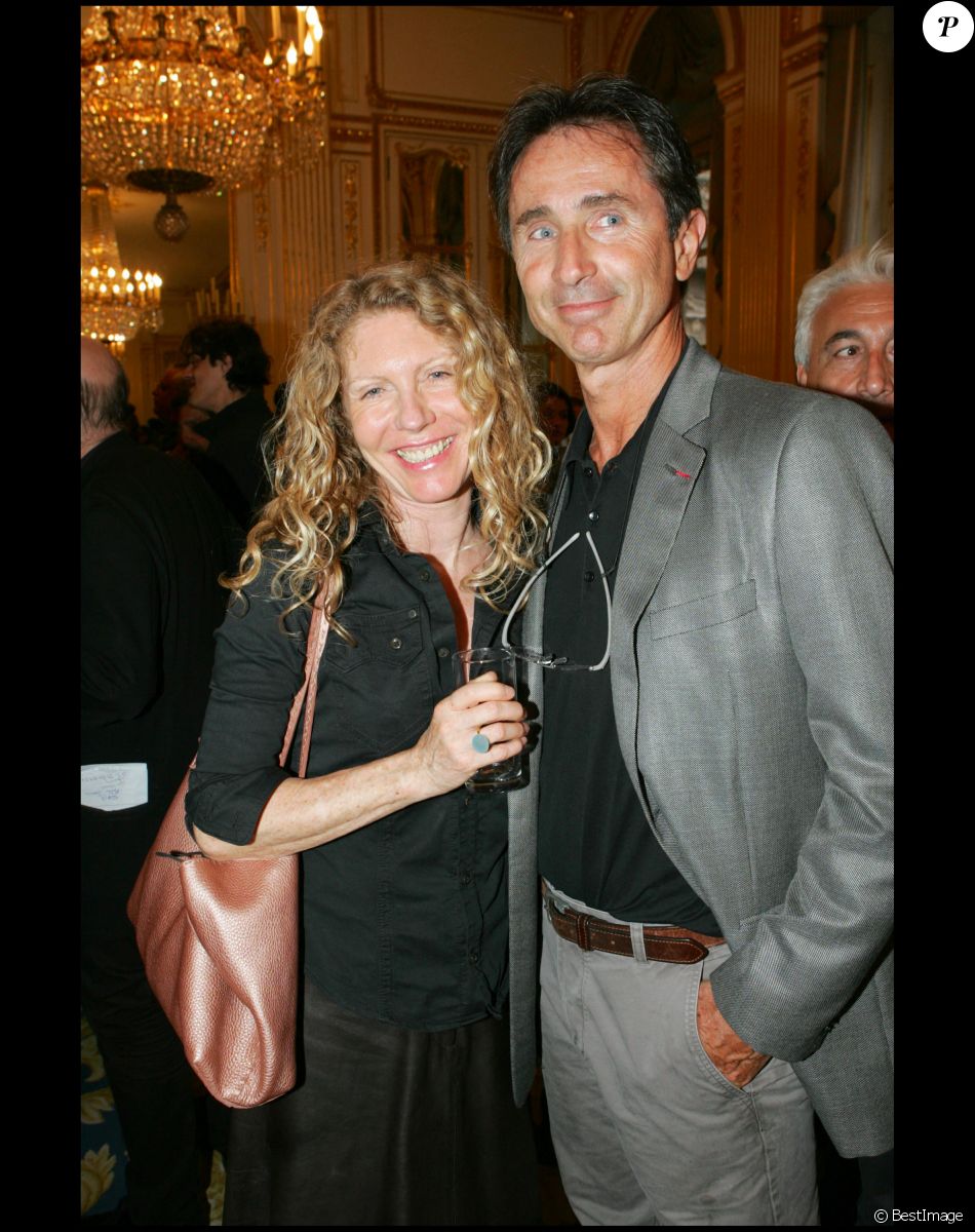 Valérie Mairesse, d'un très séduisant acteur il a refait sa vie avec Hélène depuis