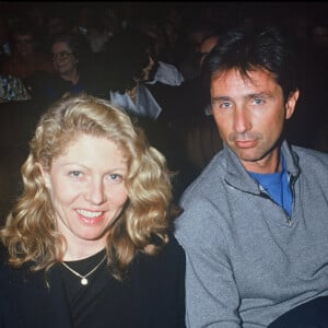 Archives - Thierry Lhermitte et sa femme Hélène lors de la 200e de la pièce de théâtre "Plein feux" en 1992.